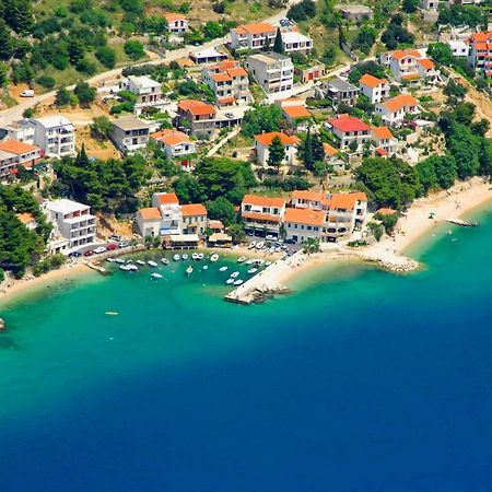 Villa Iva Pisak Buitenkant foto