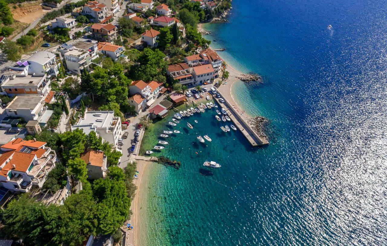 Villa Iva Pisak Buitenkant foto
