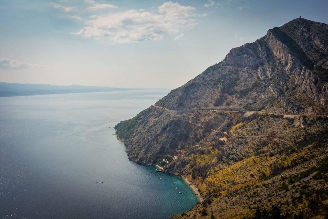 Villa Iva Pisak Buitenkant foto